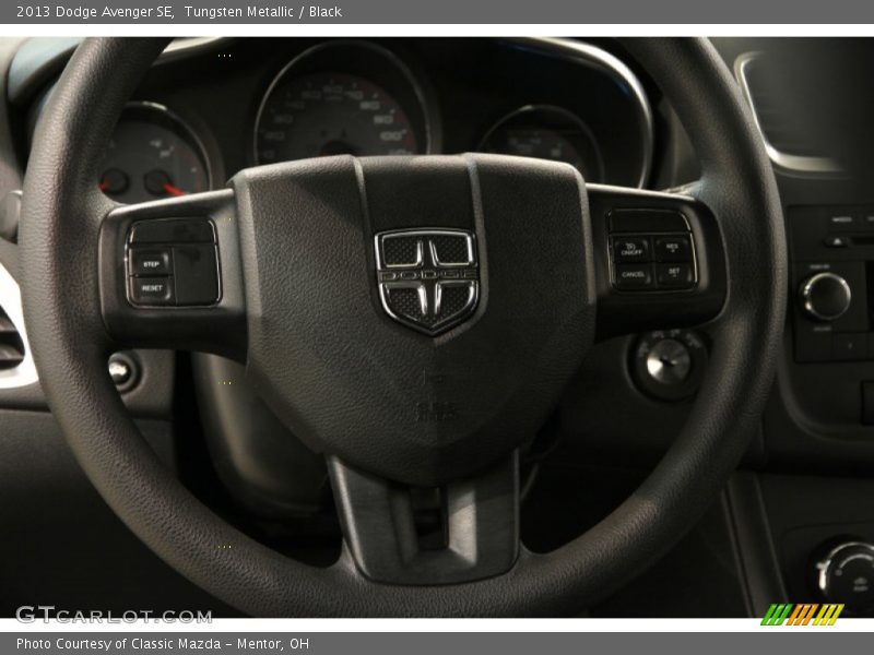 Tungsten Metallic / Black 2013 Dodge Avenger SE