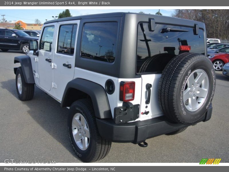Bright White / Black 2014 Jeep Wrangler Unlimited Sport S 4x4