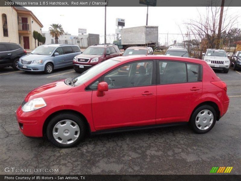 Red Alert / Charcoal 2009 Nissan Versa 1.8 S Hatchback