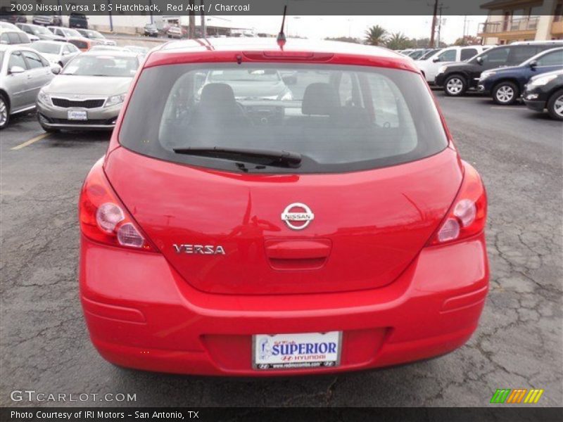 Red Alert / Charcoal 2009 Nissan Versa 1.8 S Hatchback