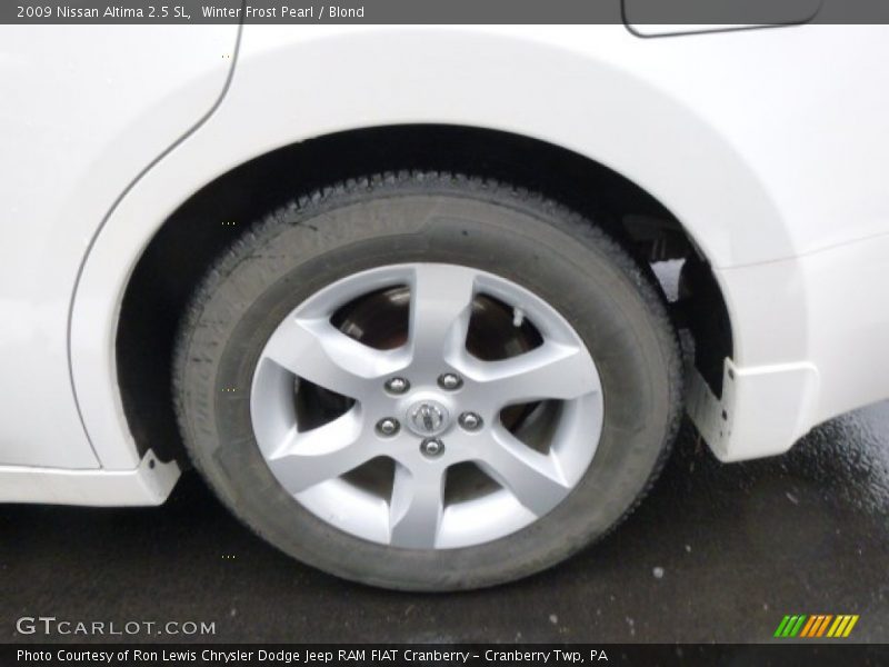 Winter Frost Pearl / Blond 2009 Nissan Altima 2.5 SL