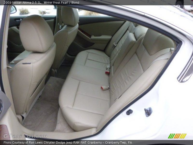 Winter Frost Pearl / Blond 2009 Nissan Altima 2.5 SL