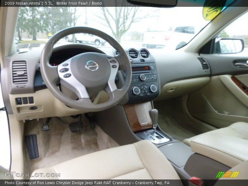 Winter Frost Pearl / Blond 2009 Nissan Altima 2.5 SL