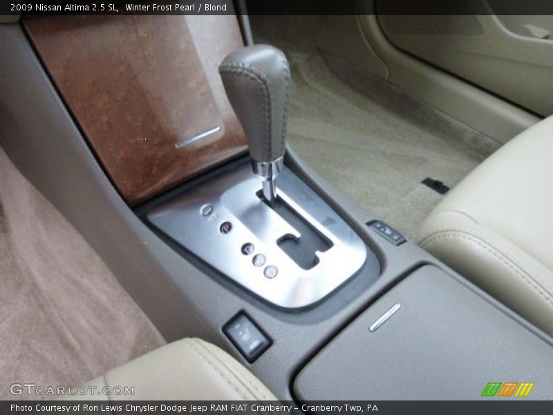 Winter Frost Pearl / Blond 2009 Nissan Altima 2.5 SL