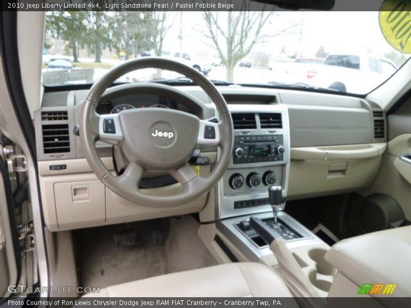 Light Sandstone Pearl / Pastel Pebble Beige 2010 Jeep Liberty Limited 4x4