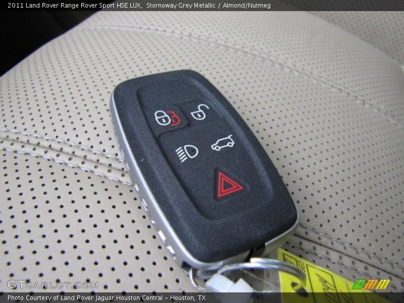 Keys of 2011 Range Rover Sport HSE LUX