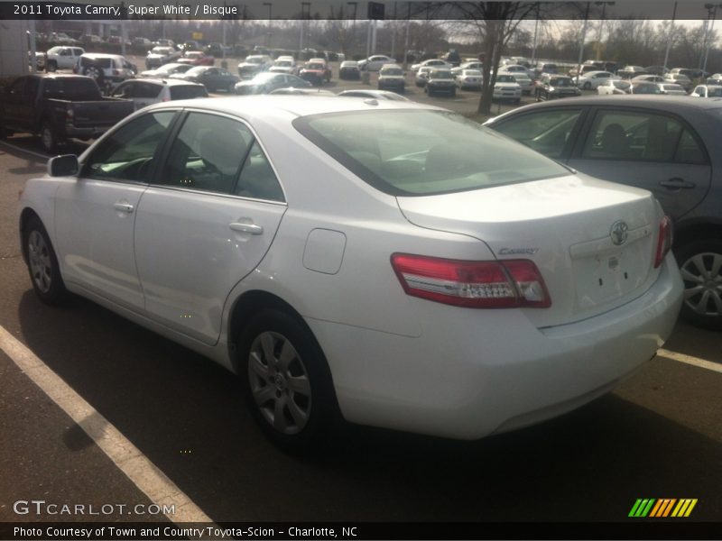 Super White / Bisque 2011 Toyota Camry