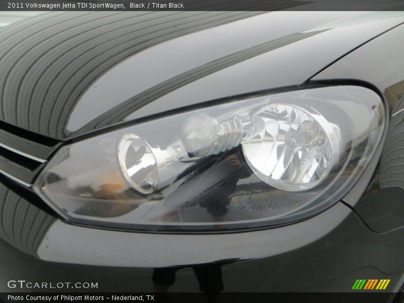 Black / Titan Black 2011 Volkswagen Jetta TDI SportWagen