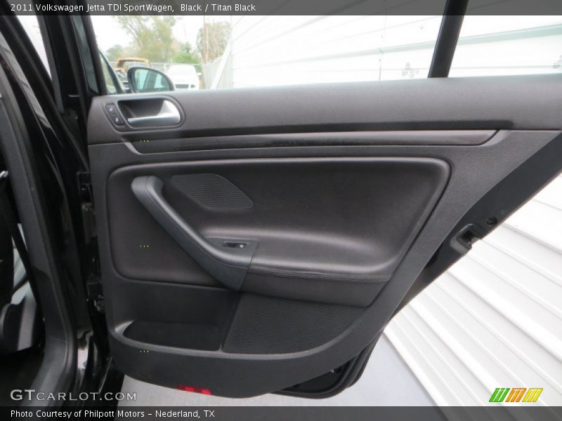 Black / Titan Black 2011 Volkswagen Jetta TDI SportWagen