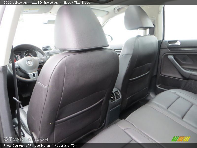 Black / Titan Black 2011 Volkswagen Jetta TDI SportWagen