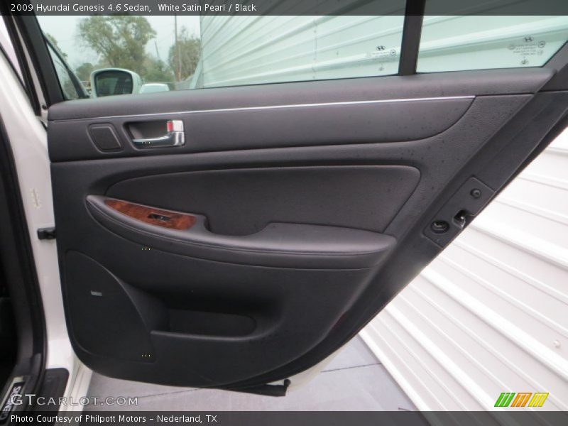 White Satin Pearl / Black 2009 Hyundai Genesis 4.6 Sedan
