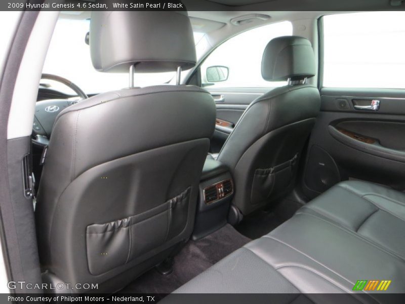 White Satin Pearl / Black 2009 Hyundai Genesis 4.6 Sedan