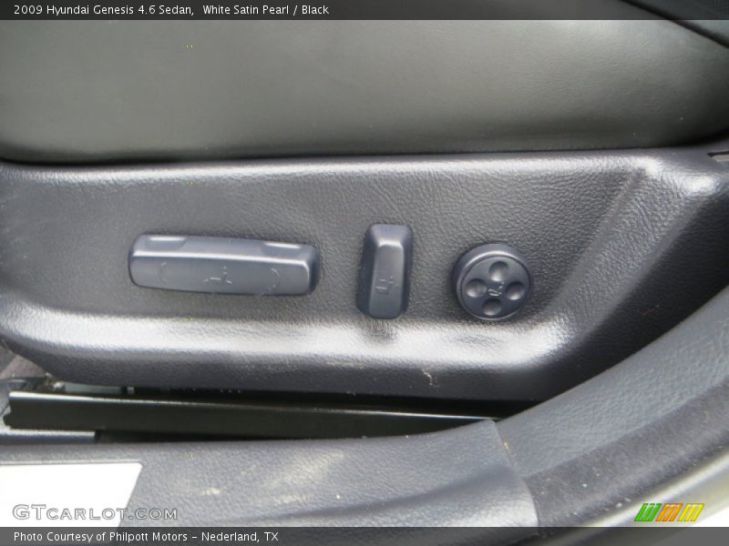 White Satin Pearl / Black 2009 Hyundai Genesis 4.6 Sedan