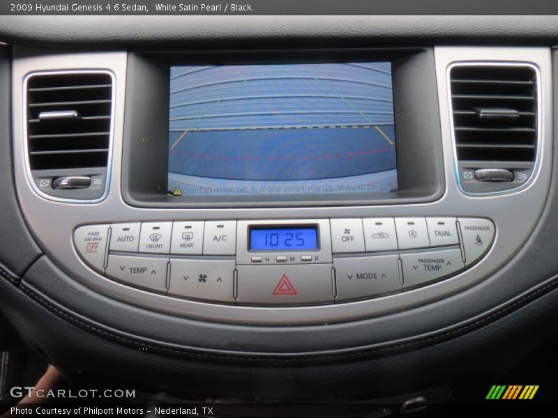 White Satin Pearl / Black 2009 Hyundai Genesis 4.6 Sedan