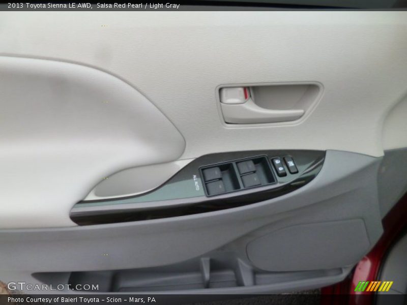 Salsa Red Pearl / Light Gray 2013 Toyota Sienna LE AWD