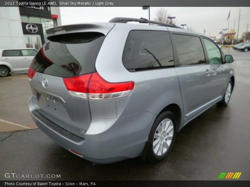 Silver Sky Metallic / Light Gray 2013 Toyota Sienna LE AWD