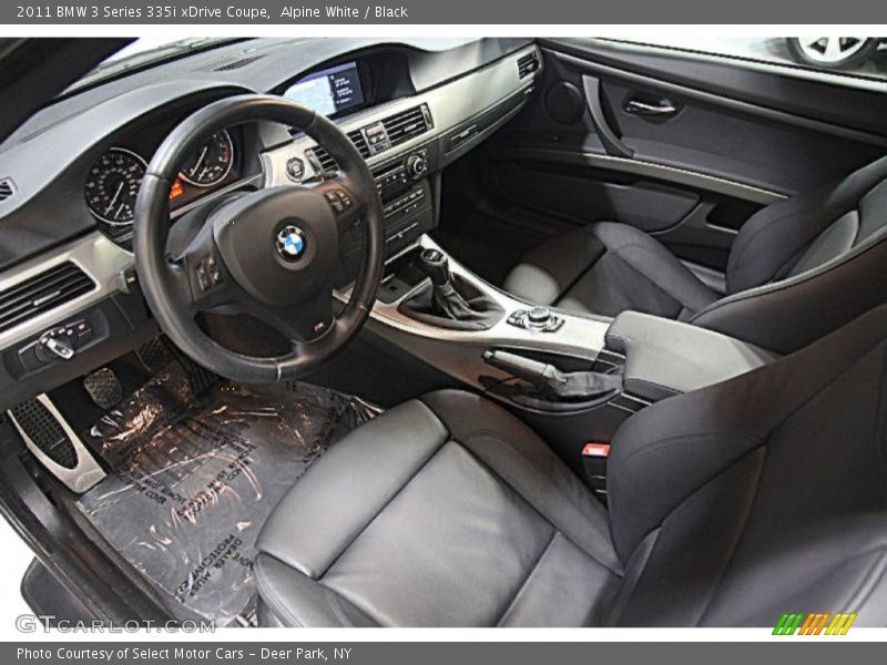 Alpine White / Black 2011 BMW 3 Series 335i xDrive Coupe