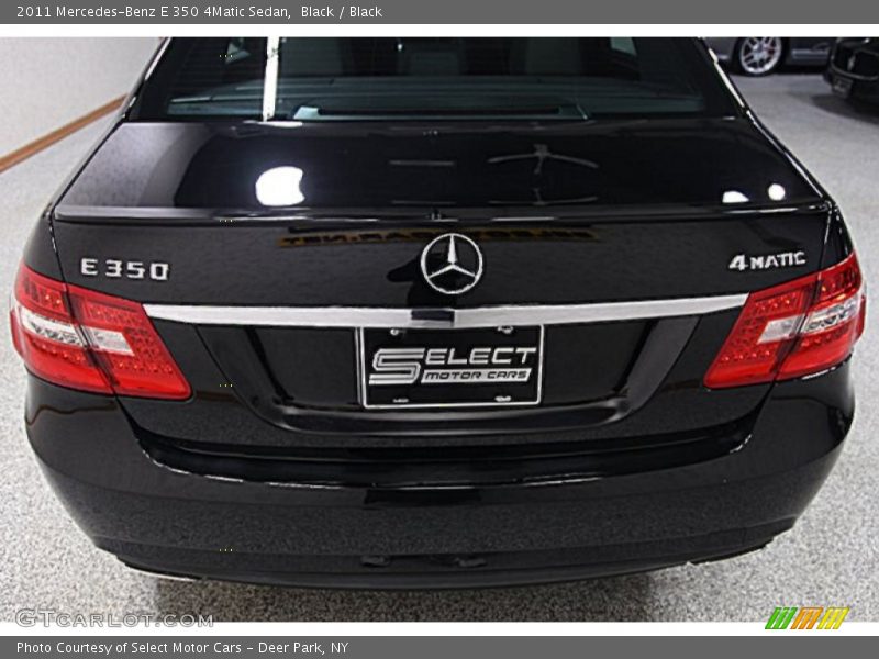 Black / Black 2011 Mercedes-Benz E 350 4Matic Sedan