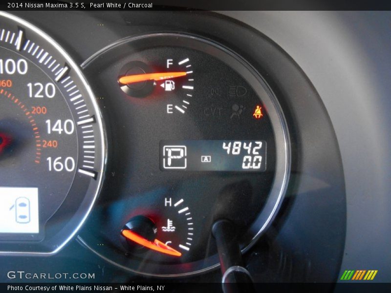 Pearl White / Charcoal 2014 Nissan Maxima 3.5 S