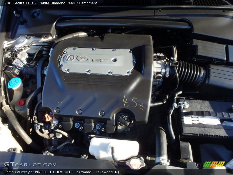 White Diamond Pearl / Parchment 2006 Acura TL 3.2