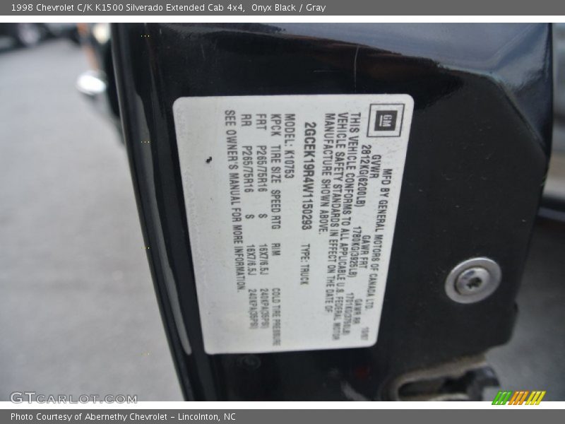 Onyx Black / Gray 1998 Chevrolet C/K K1500 Silverado Extended Cab 4x4
