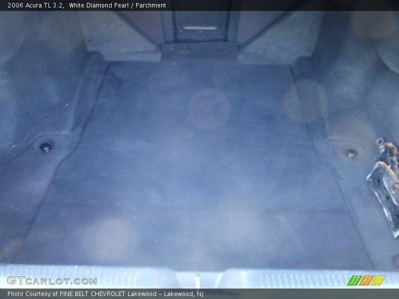 White Diamond Pearl / Parchment 2006 Acura TL 3.2