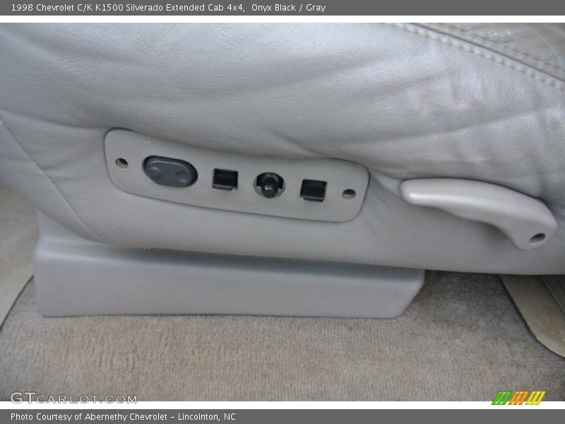 Onyx Black / Gray 1998 Chevrolet C/K K1500 Silverado Extended Cab 4x4