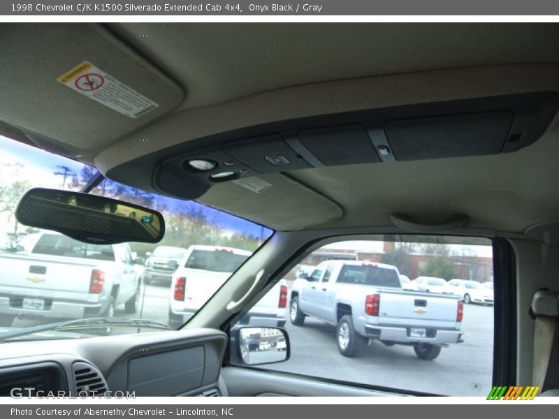 Onyx Black / Gray 1998 Chevrolet C/K K1500 Silverado Extended Cab 4x4