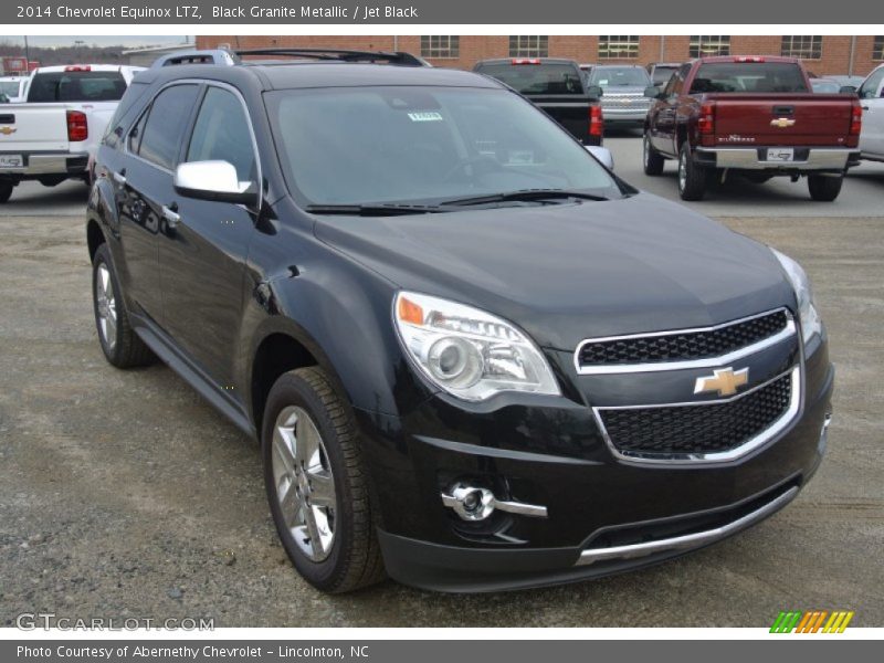 Front 3/4 View of 2014 Equinox LTZ