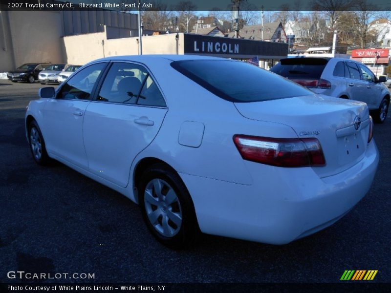 Blizzard White Pearl / Ash 2007 Toyota Camry CE