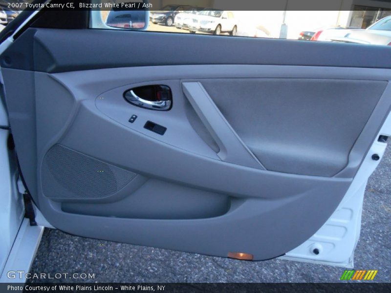 Blizzard White Pearl / Ash 2007 Toyota Camry CE