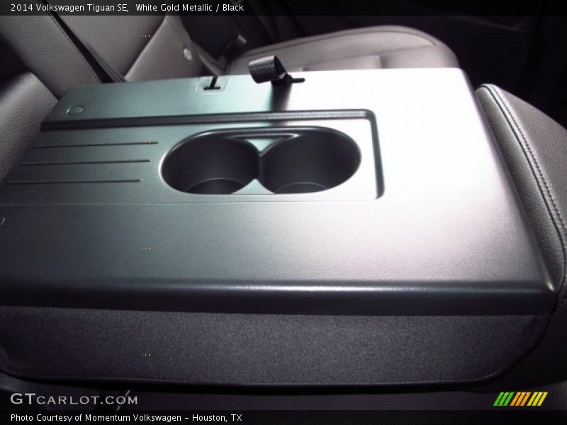 White Gold Metallic / Black 2014 Volkswagen Tiguan SE