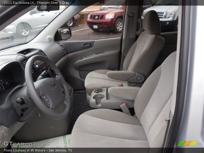 Titanium Silver / Gray 2011 Kia Sedona LX