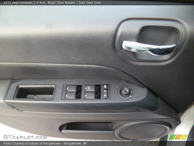 Bright Silver Metallic / Dark Slate Gray 2011 Jeep Compass 2.4 4x4