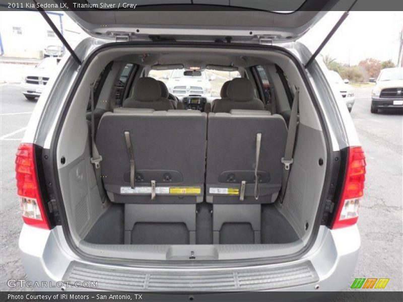 Titanium Silver / Gray 2011 Kia Sedona LX