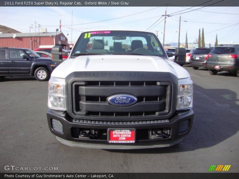 Oxford White / Steel Gray 2011 Ford F250 Super Duty XL Regular Cab