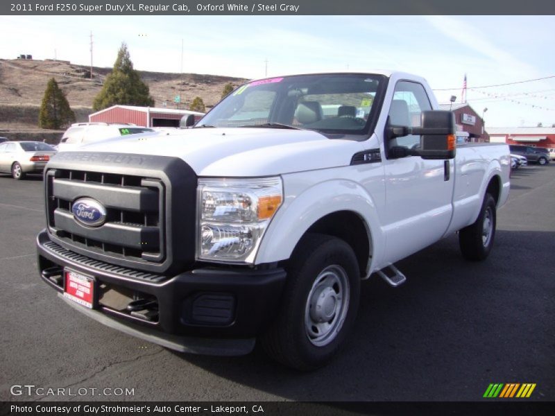 Oxford White / Steel Gray 2011 Ford F250 Super Duty XL Regular Cab