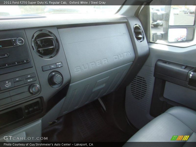 Oxford White / Steel Gray 2011 Ford F250 Super Duty XL Regular Cab