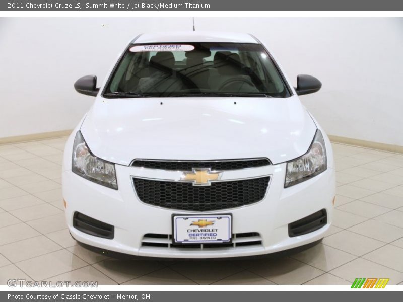 Summit White / Jet Black/Medium Titanium 2011 Chevrolet Cruze LS