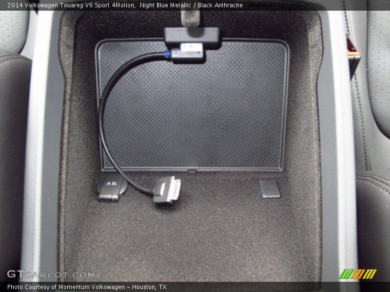 Night Blue Metallic / Black Anthracite 2014 Volkswagen Touareg V6 Sport 4Motion