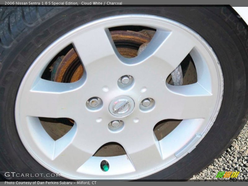 Cloud White / Charcoal 2006 Nissan Sentra 1.8 S Special Edition