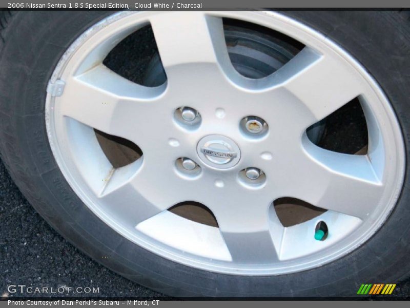 Cloud White / Charcoal 2006 Nissan Sentra 1.8 S Special Edition