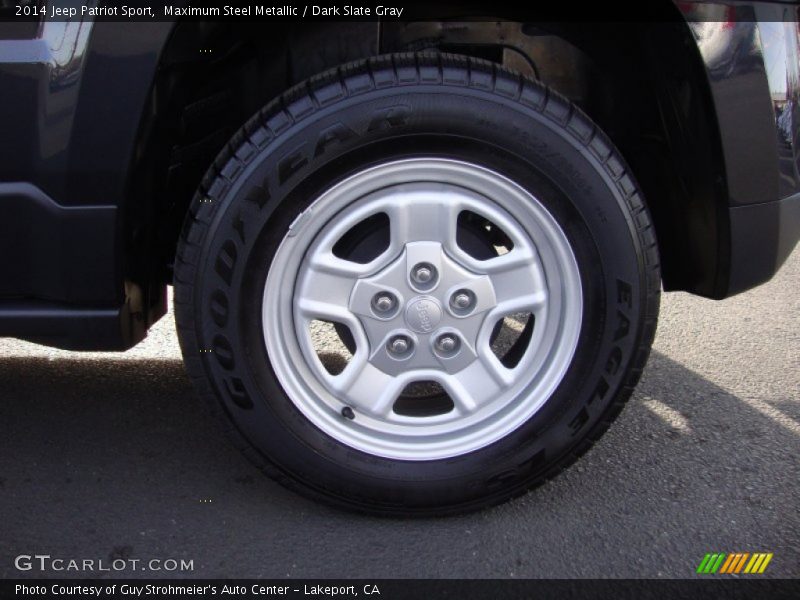Maximum Steel Metallic / Dark Slate Gray 2014 Jeep Patriot Sport