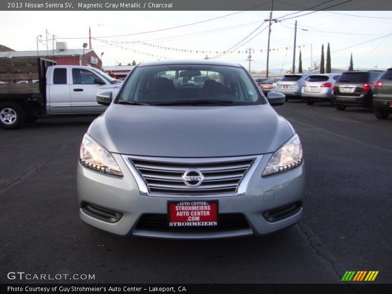 Magnetic Gray Metallic / Charcoal 2013 Nissan Sentra SV