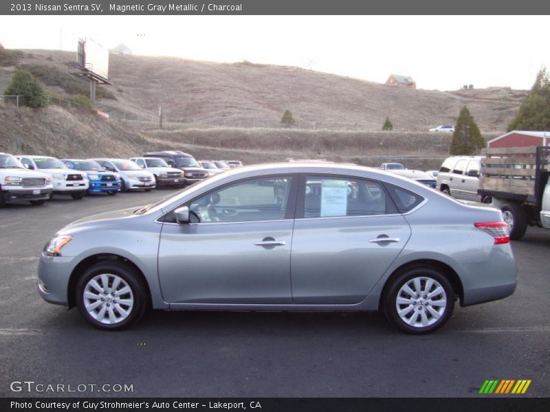 Magnetic Gray Metallic / Charcoal 2013 Nissan Sentra SV