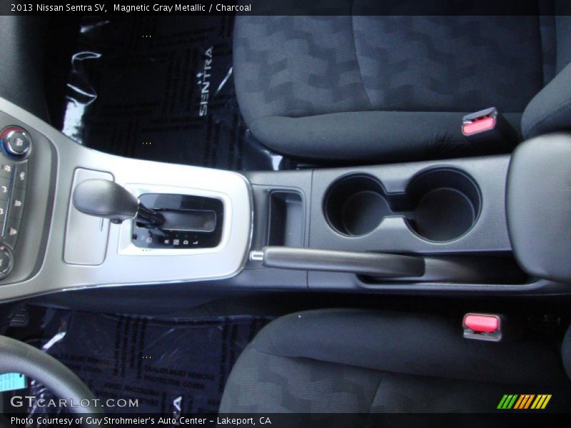 Magnetic Gray Metallic / Charcoal 2013 Nissan Sentra SV