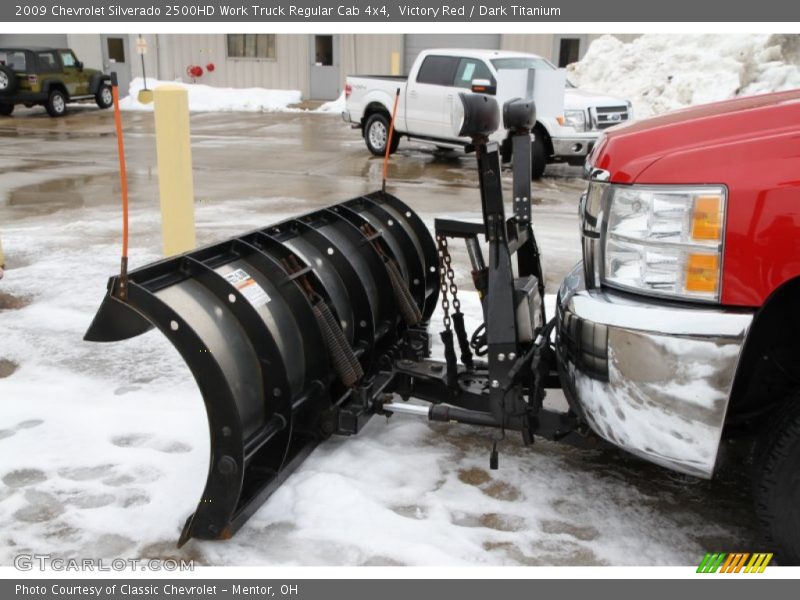 Victory Red / Dark Titanium 2009 Chevrolet Silverado 2500HD Work Truck Regular Cab 4x4