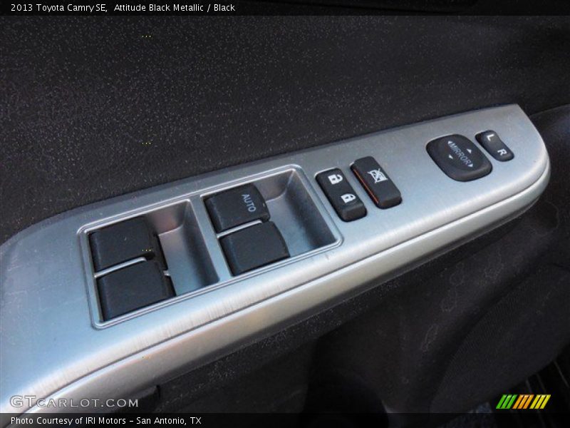 Attitude Black Metallic / Black 2013 Toyota Camry SE