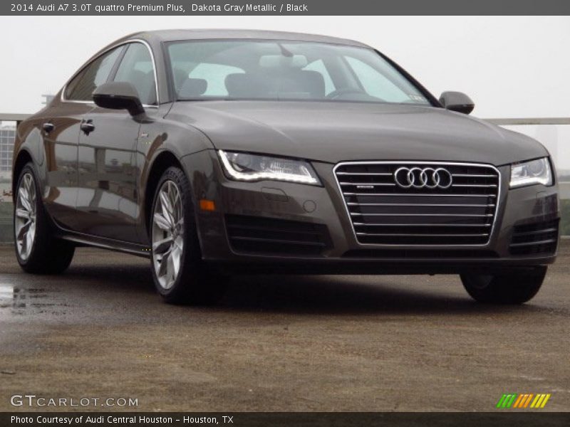 Front 3/4 View of 2014 A7 3.0T quattro Premium Plus