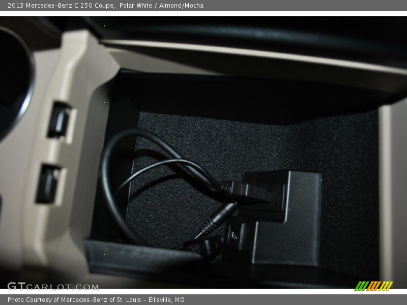 Polar White / Almond/Mocha 2013 Mercedes-Benz C 250 Coupe